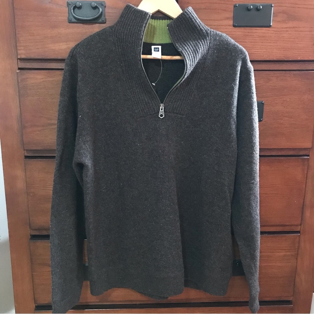 NEW Mens Size Large Gap 3/4 Zip Dark Gray and Green Lambswool Sweater - Picture 1 of 8